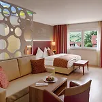 Pfalzhotel Szálloda 4*