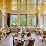 Pfalzhotel 4*