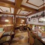 Szálloda Pfalzhotel 4*