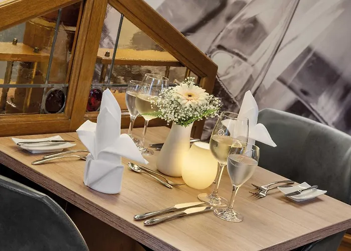 Hotell Pfalzhotel 4*