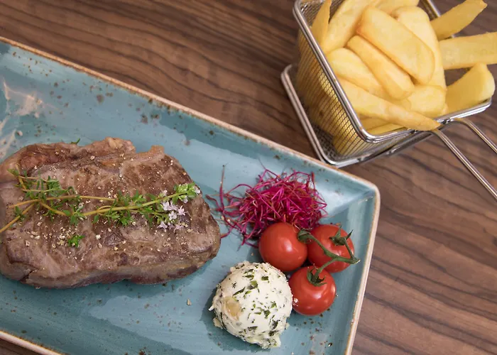 阿塞汉姆普法索酒店 酒店 4*