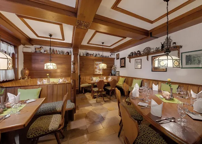 酒店 阿塞汉姆普法索酒店 4*